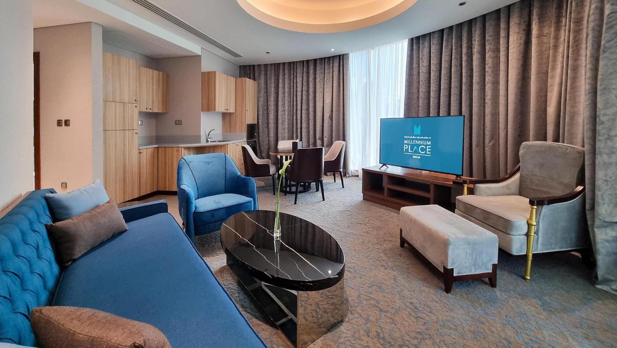 Millennium Place โดฮา ภายนอก รูปภาพ A suite at the hotel